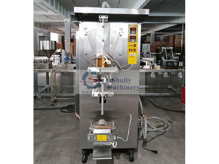 automatic liquid packing machine