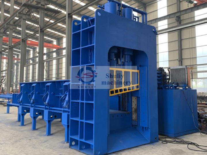 hydraulic gantry shear