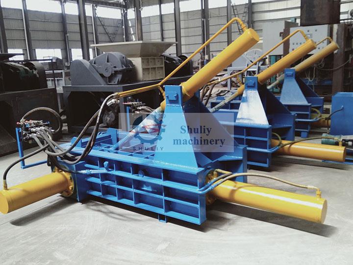 metal baling machine