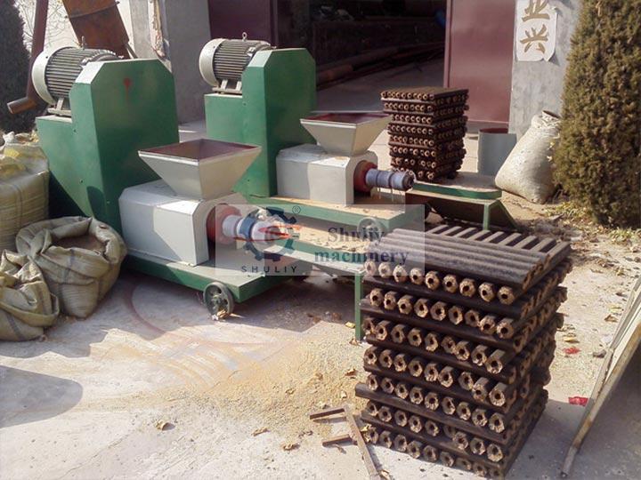 sawdust briquette machine